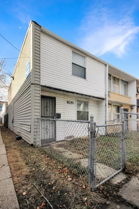 829 E 48th St #D, Chicago, IL 60615 photo 2