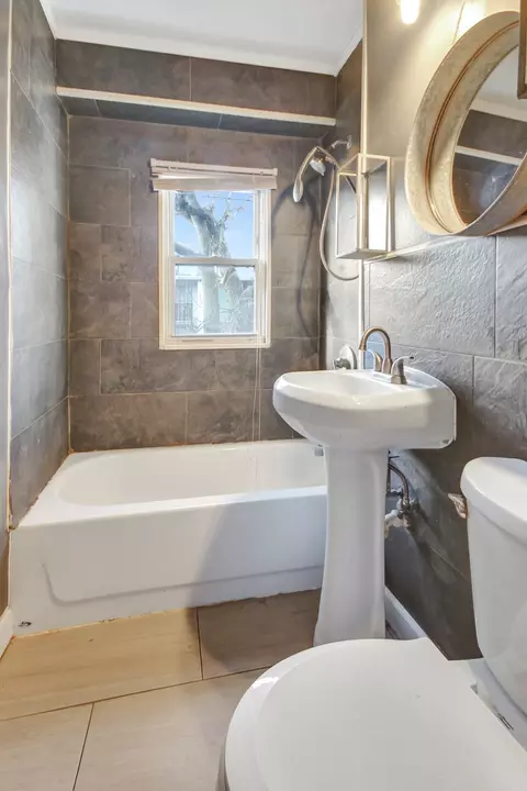 829 E 48th St #D, Chicago, IL 60615 photo 7