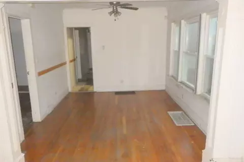 Living - 524 E 90th St, Chicago, IL 60619 photo 2 of 2