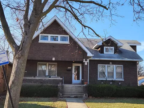 1822 N Mulligan Ave, Chicago, IL 60639