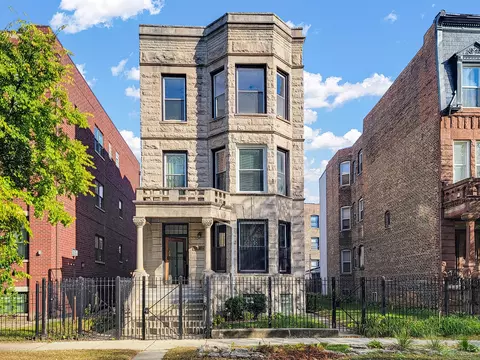 5319 S Maryland Ave, Chicago, IL 60615