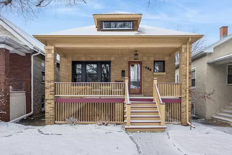 215 Rockford Ave, Forest Park, IL 60130