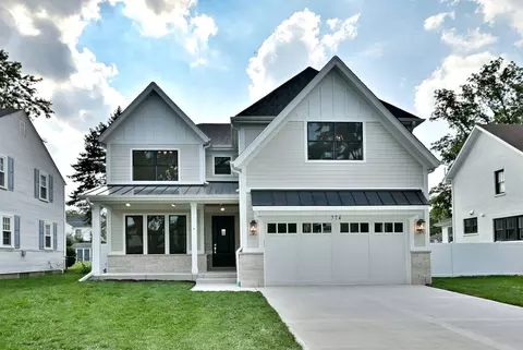 367 N Oak St, Elmhurst, IL 60126