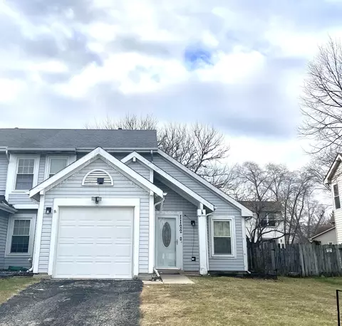 1122 Bradbury Cir, Carol Stream, IL 60188