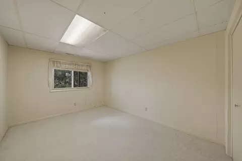 Bedroom - 604 Hillandale Ct, Morrison, IL 61270 photo 5 of 6