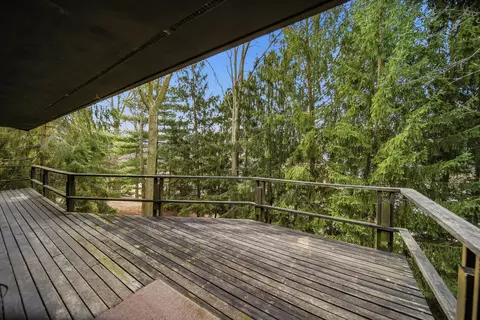 Exterior - 604 Hillandale Ct, Morrison, IL 61270 photo 13 of 13