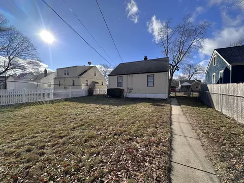 Exterior - 530 S Tanner Ave, Kankakee, IL 60901 photo 4 of 4