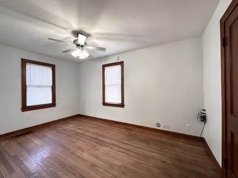 Bedroom - 530 S Tanner Ave, Kankakee, IL 60901 photo 2 of 2