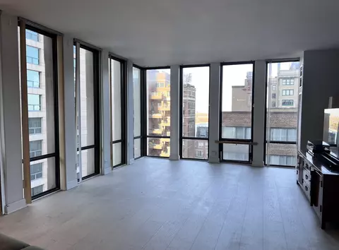 Living - 200 E Delaware Pl #19A, Chicago, IL 60611 photo 4 of 5