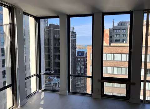 Living - 200 E Delaware Pl #19A, Chicago, IL 60611 photo 2 of 5