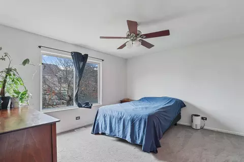 Bedroom - 1627 Spaulding Rd, Bartlett, IL 60103 photo 1 of 4