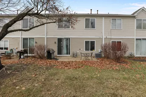 Exterior - 1627 Spaulding Rd, Bartlett, IL 60103 photo 3 of 3