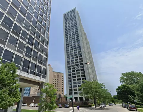 340 W Diversey Pkwy #518, Chicago, IL 60657