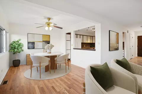 Dining - 368 Willow Tree Ct, Hoffman Estates, IL 60169 photo 1 of 1