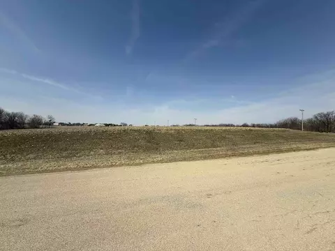5482 N Timber Ridge Rd, Lena, IL 61048