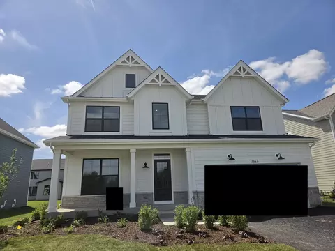 17360 S Victoria Ln, Lockport, IL 60441