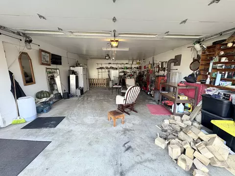 631 Bent St, Elgin, IL 60120 photo 39