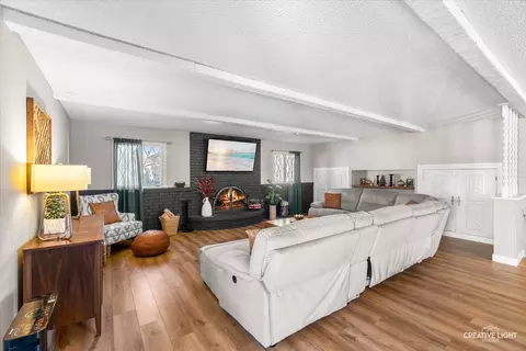 Living - 545 Gordon Dr, Crete, IL 60417 photo 1 of 2