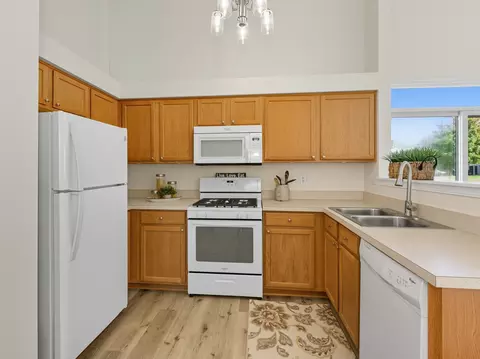 2813 Hoffman St, Plano, IL 60545 photo 9