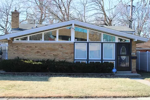 8312 S Kenwood Ave, Chicago, IL 60619