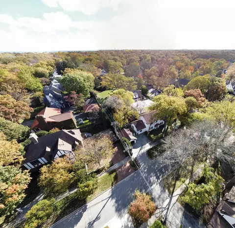 View/Area - 285 Vernon Ave, Glencoe, IL 60022 photo 1 of 1
