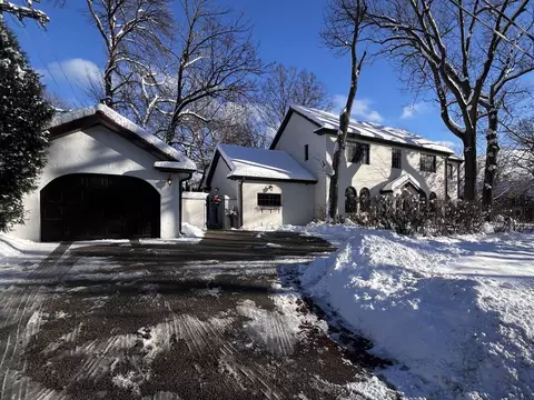Exterior - 285 Vernon Ave, Glencoe, IL 60022 photo 8 of 8