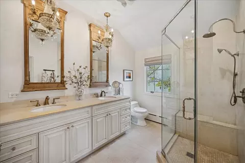 Bath - 285 Vernon Ave, Glencoe, IL 60022 photo 1 of 3