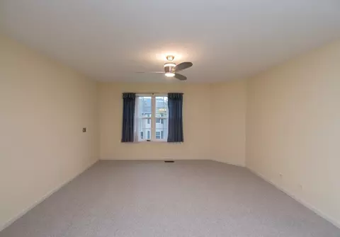 Undisclosed, Gurnee, IL 60031 photo 12