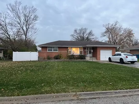 6101 W 127th St, Palos Heights, IL 60463