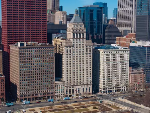 310 S Michigan Ave #1013, Chicago, IL 60604