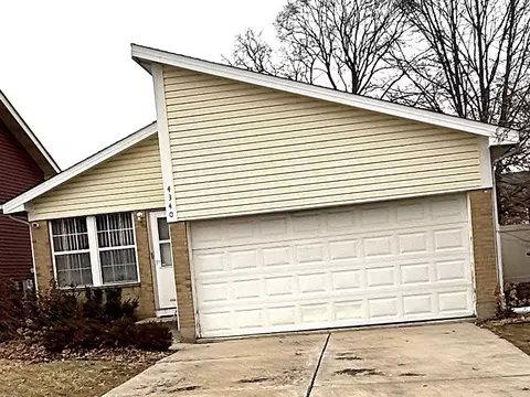4340 Mayfair Ct, Country Club Hills, IL 60478
