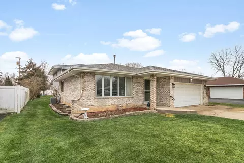 207 Hill St, Willow Springs, IL 60480