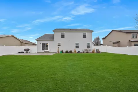 Exterior - 2745 Sedona Dr, Normal, IL 61761 photo 6 of 6