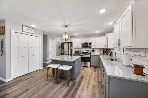 Kitchen - 2745 Sedona Dr, Normal, IL 61761 photo 3 of 4