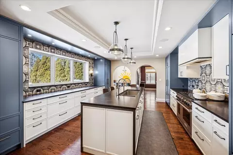 Kitchen - Undisclosed, River Forest, IL 60305 photo 2 of 8