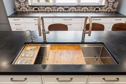 Kitchen - Undisclosed, River Forest, IL 60305 photo 6 of 8