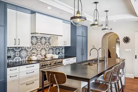 Kitchen - Undisclosed, River Forest, IL 60305 photo 8 of 8