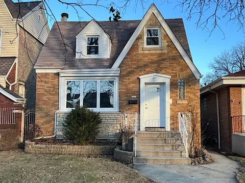 3407 N Oak Park Ave, Chicago, IL 60634