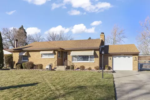 283 W 10th St, Chicago Heights, IL 60411