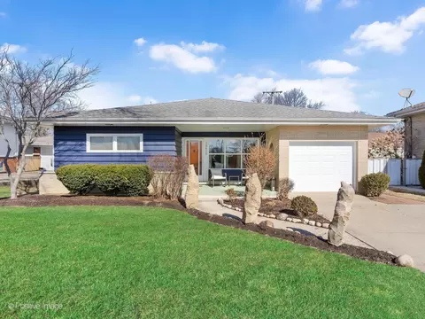 Undisclosed, Westchester, IL 60154