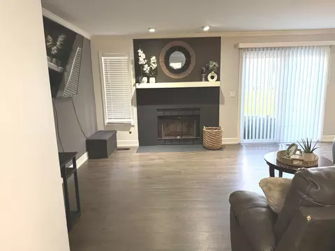 Other - 953 Old Oak Cir #0, Algonquin, IL 60102 photo 1 of 10