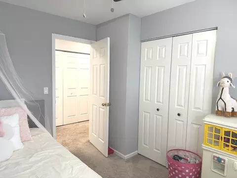 Other - 953 Old Oak Cir #0, Algonquin, IL 60102 photo 4 of 10