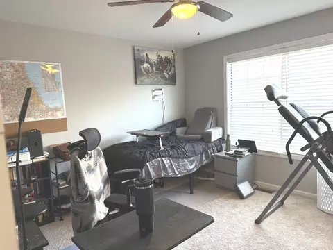 Bedroom - 953 Old Oak Cir #0, Algonquin, IL 60102 photo 3 of 8
