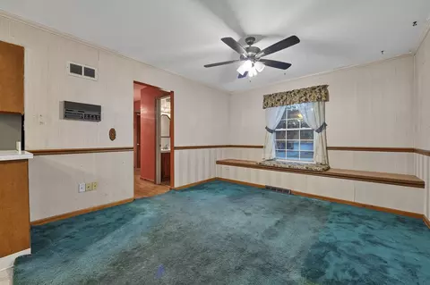 Living - 27 W084 Fleming Dr, Winfield, IL 60190 photo 4 of 4