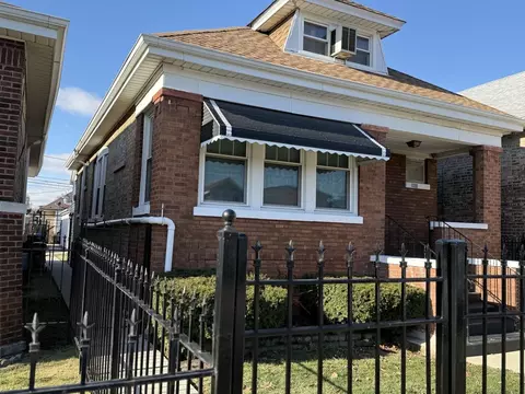 6226 S Francisco Ave, Chicago, IL 60629