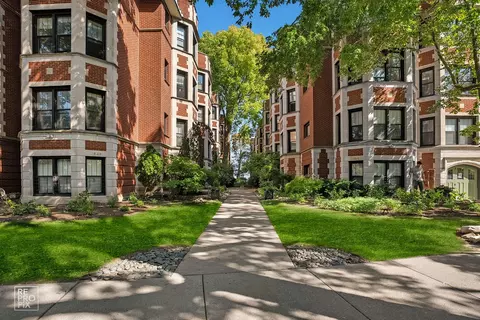 7641 N Eastlake Ter #1B, Chicago, IL 60626