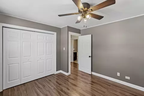 Bedroom - 3605 Oriole Ln, Rolling Meadows, IL 60008 photo 2 of 4