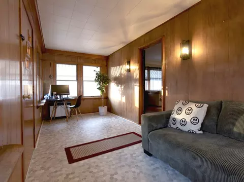 Entry Way - 744 E Benton St, Morris, IL 60450 photo 1 of 1