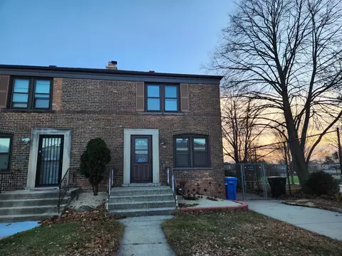 5135 W 63rd Pl, Chicago, IL 60638