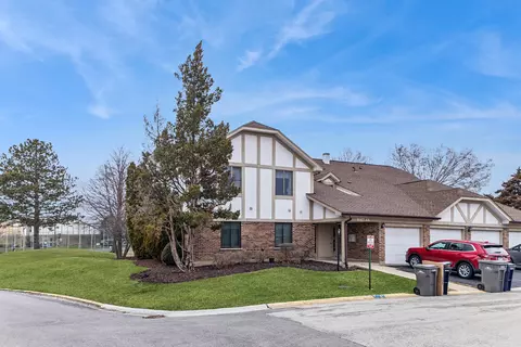 9166 Clairmont Ct #9166, Orland Park, IL 60462